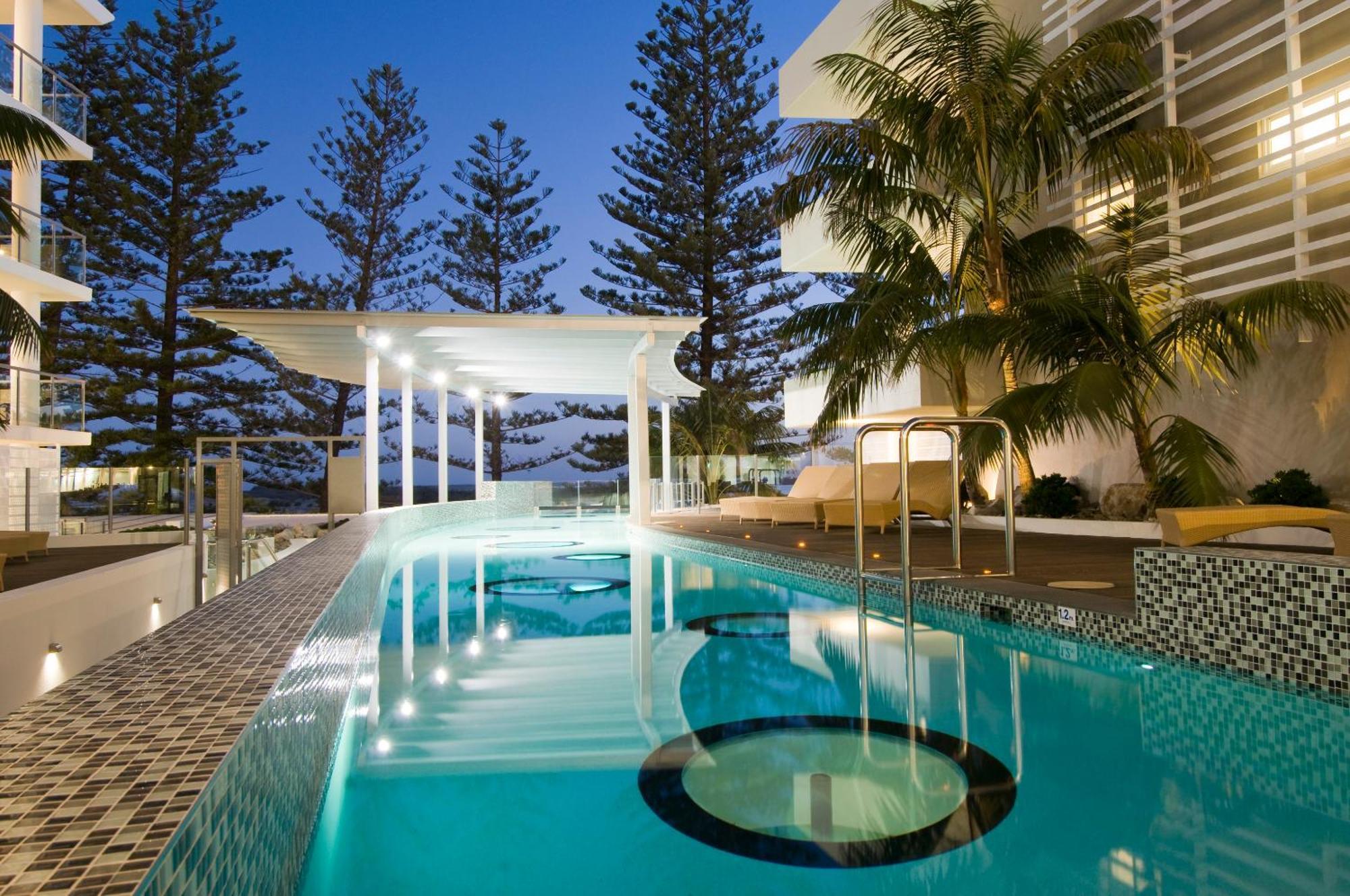 Rumba Beach Resort Caloundra Exterior photo The pool at the W Hotel, Brisbane