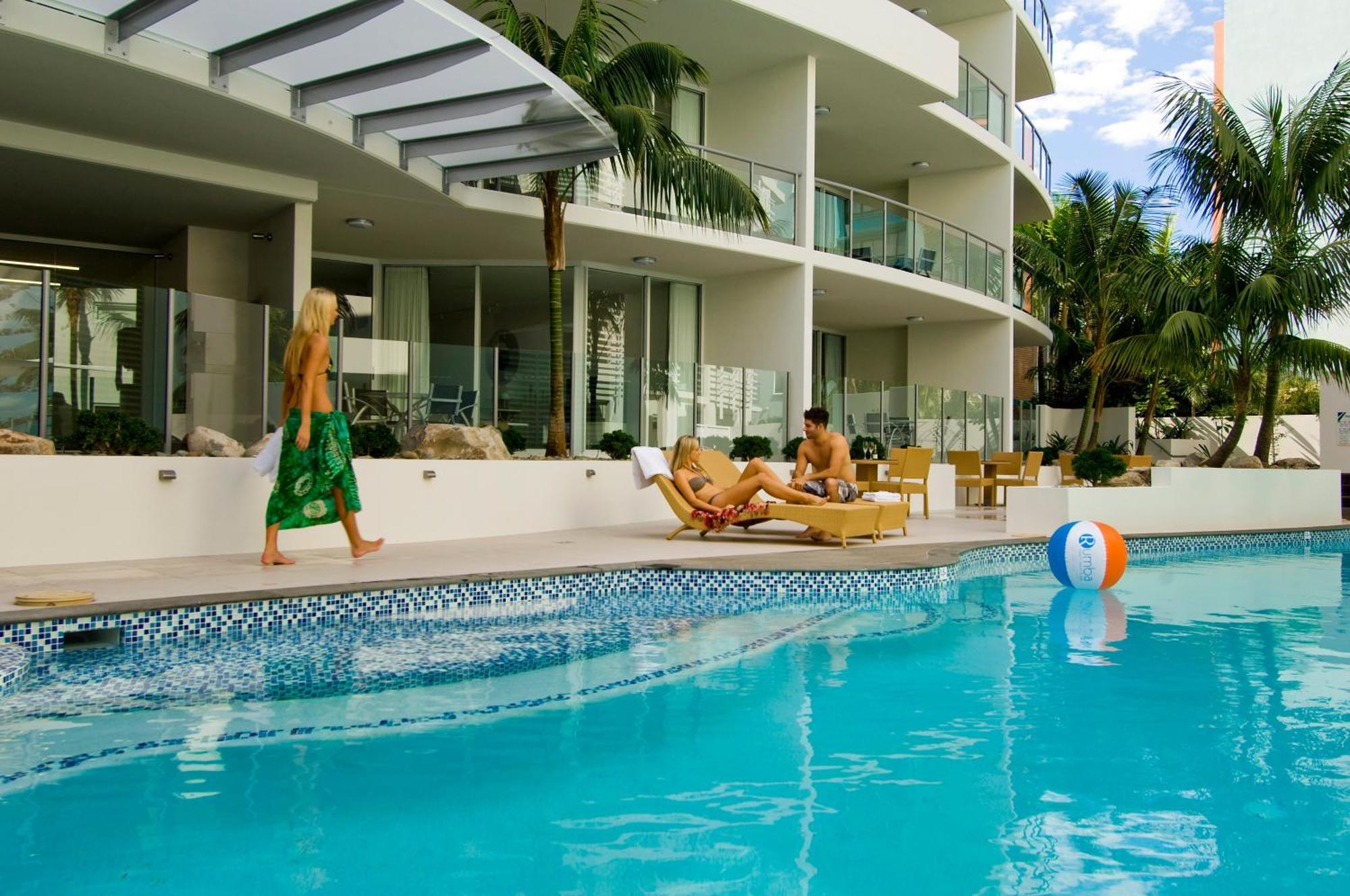 Rumba Beach Resort Caloundra Exterior photo The pool at the W South Beach