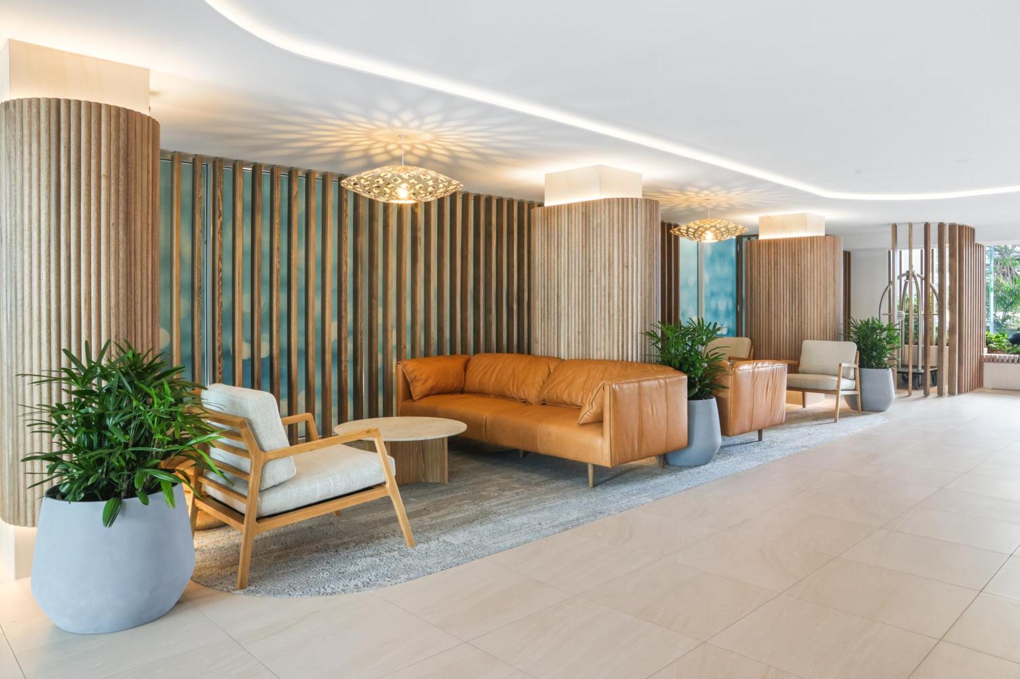Rumba Beach Resort Caloundra Exterior photo The lobby of the hotel
